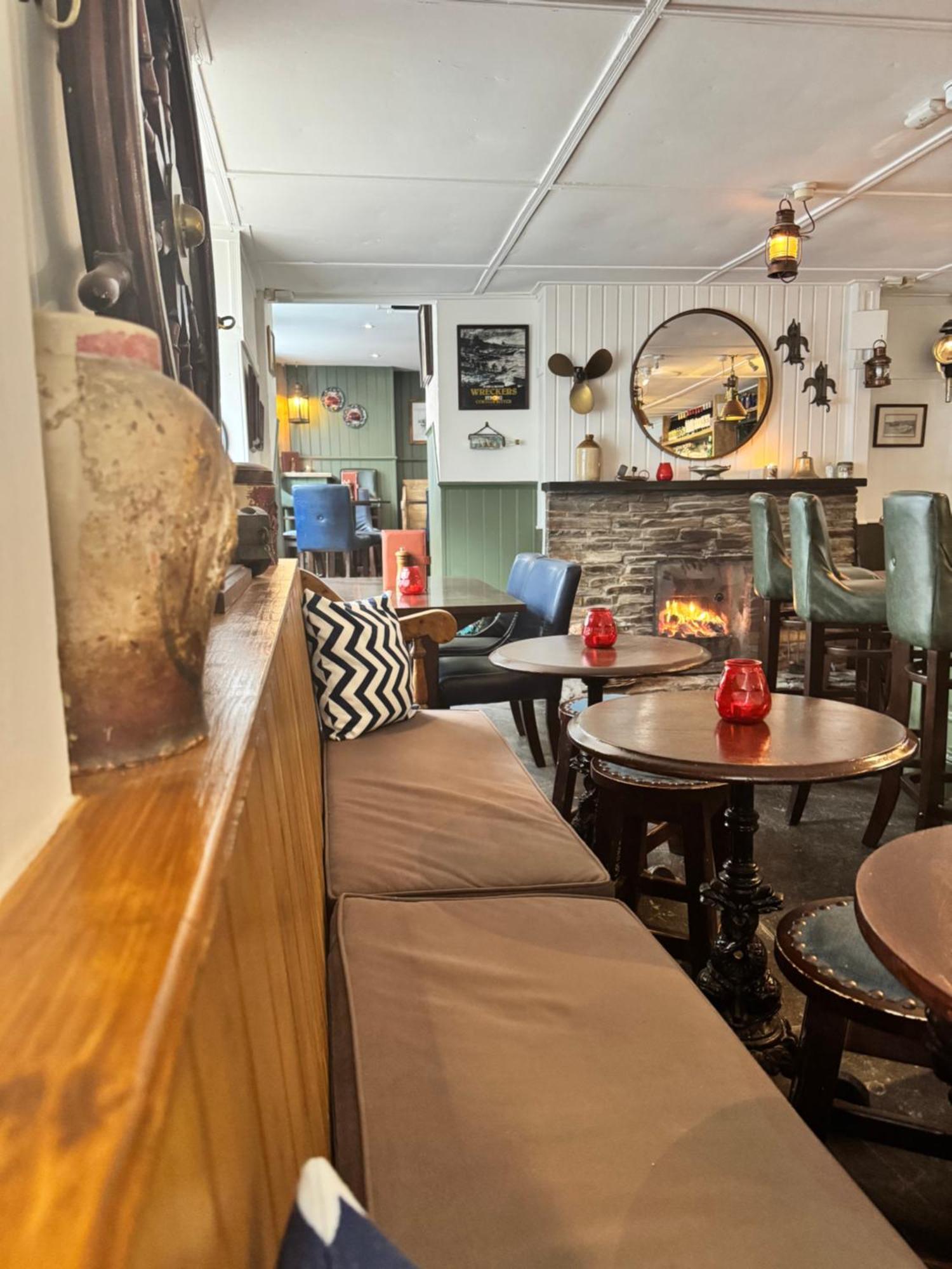 The London Inn Padstow Buitenkant foto